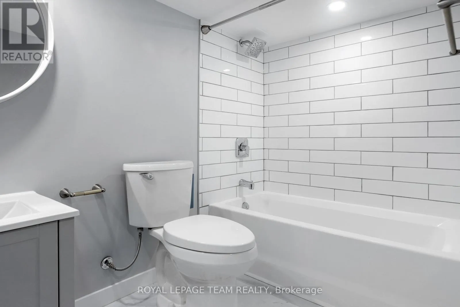 883 SOMERSET STREET W