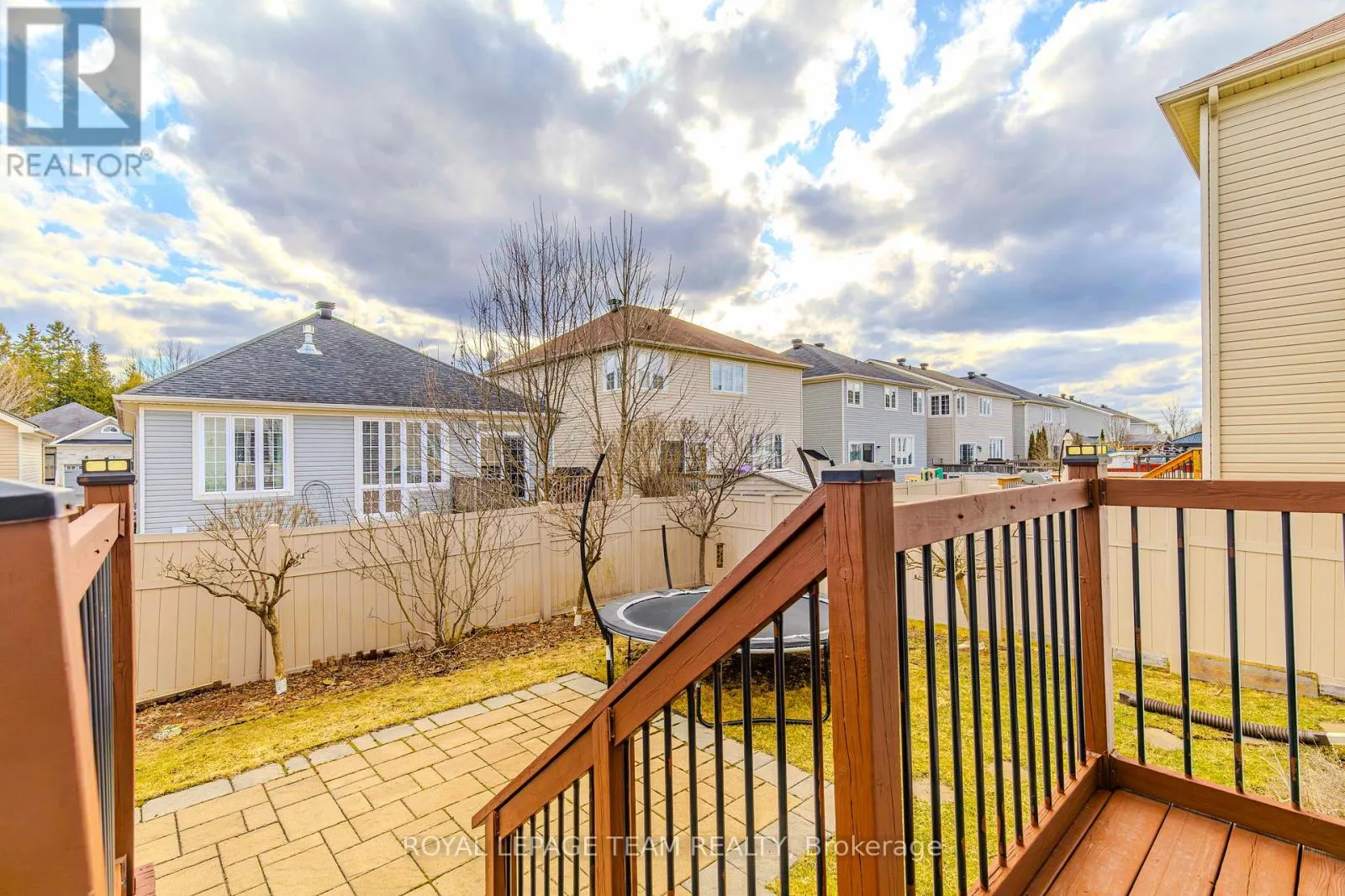 474 WEST RIDGE DRIVE