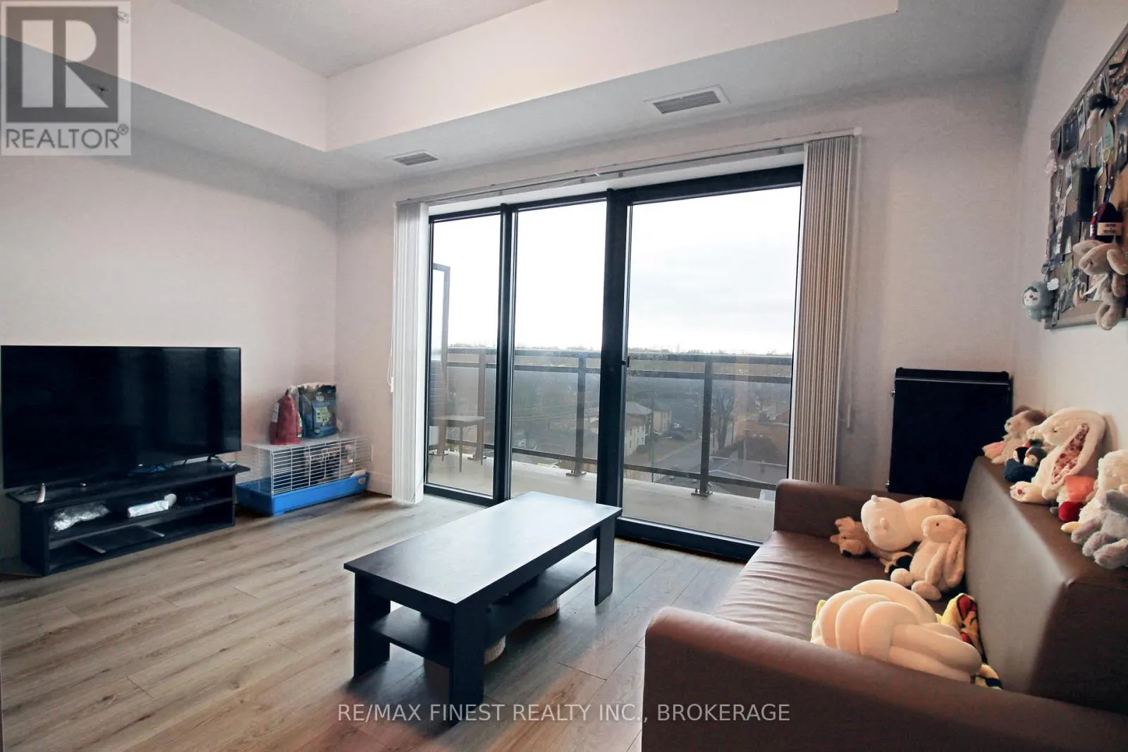 610 - 652 PRINCESS STREET, #610
