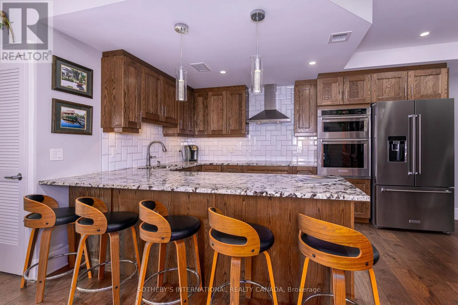 221 - 129B SOUTH ST STREET