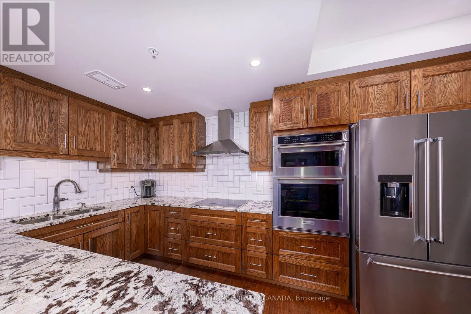 221 - 129B SOUTH ST STREET