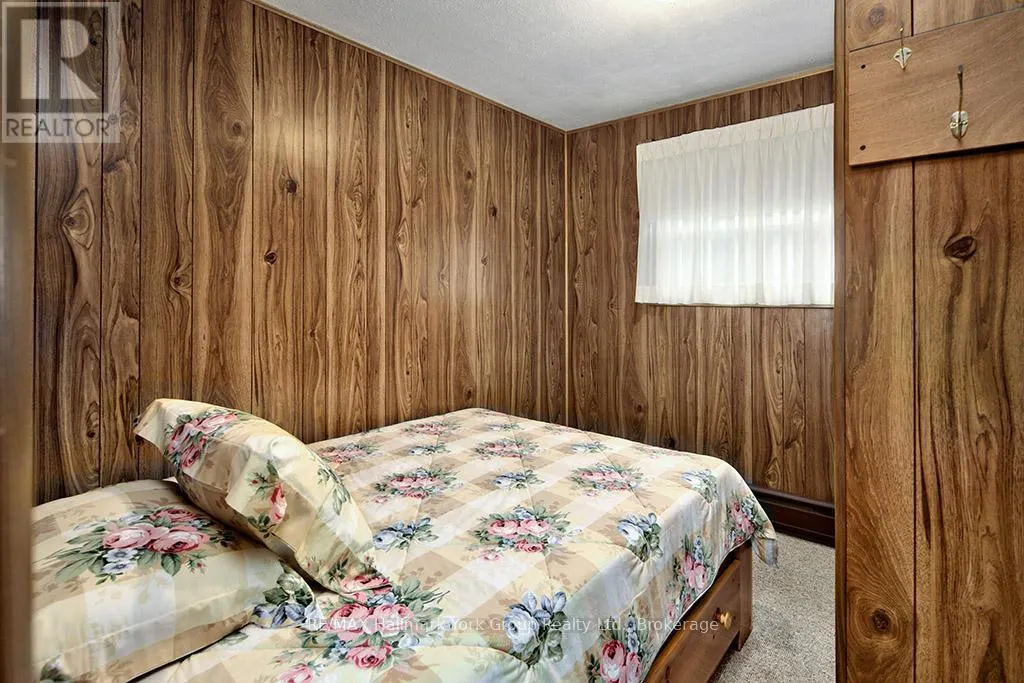 104 RIDGEVIEW DRIVE