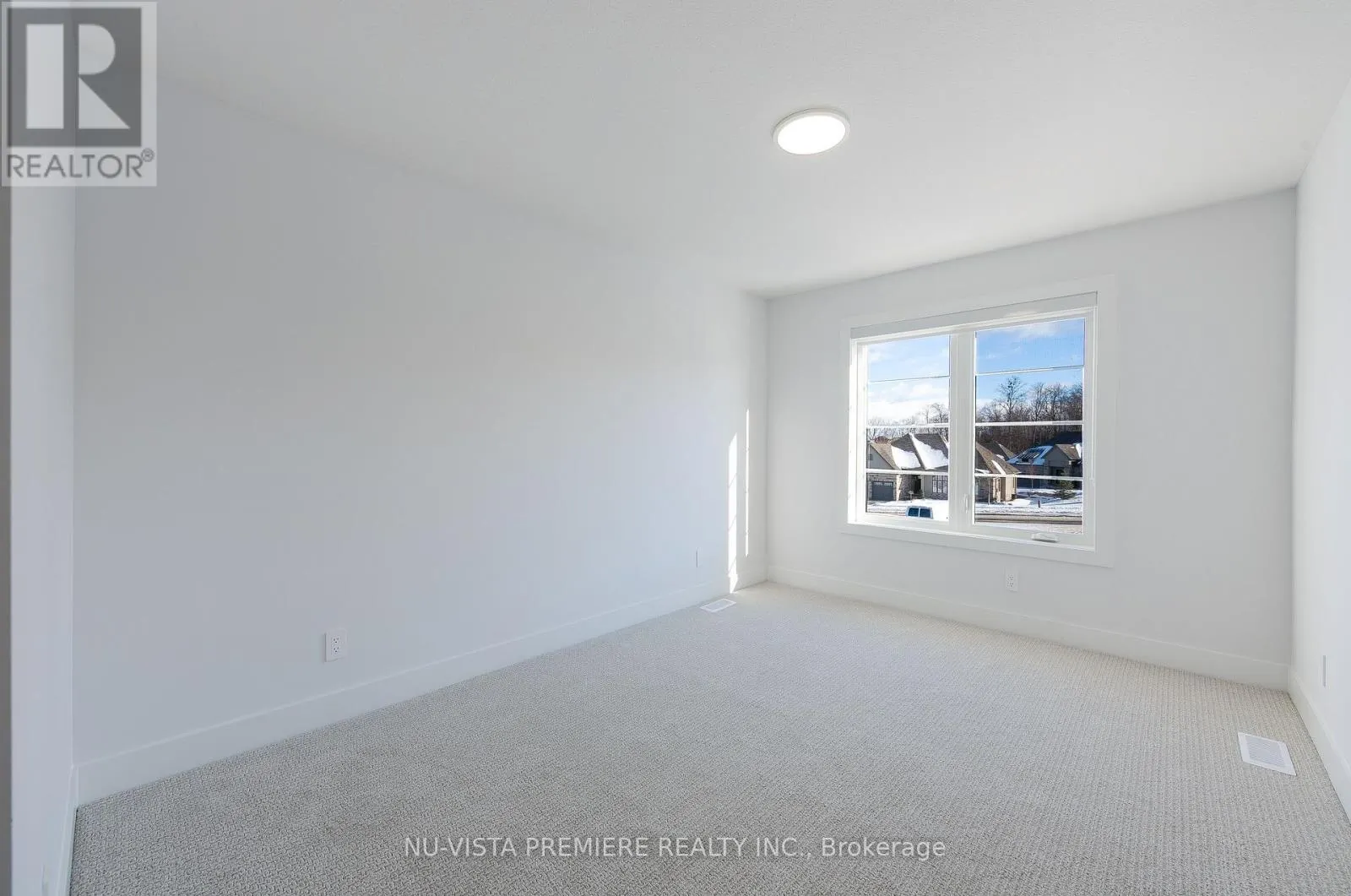 70 - 1175 RIVERBEND ROAD, #70