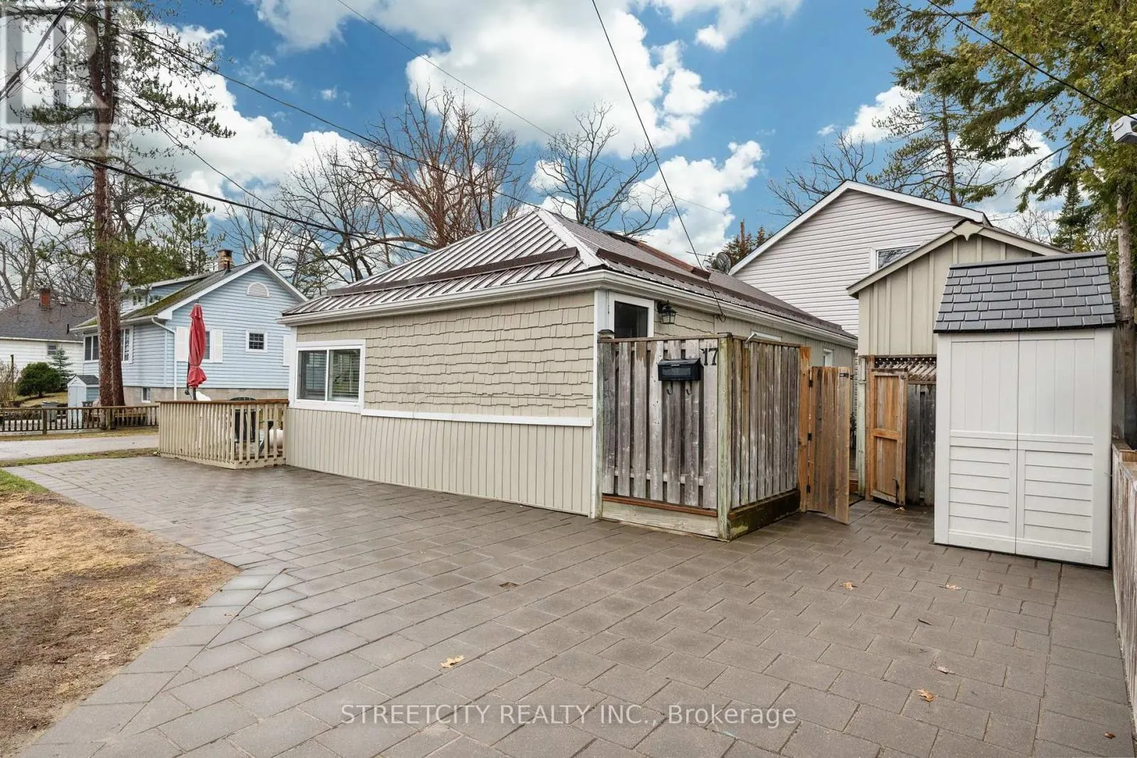 17 WARWICK AVENUE