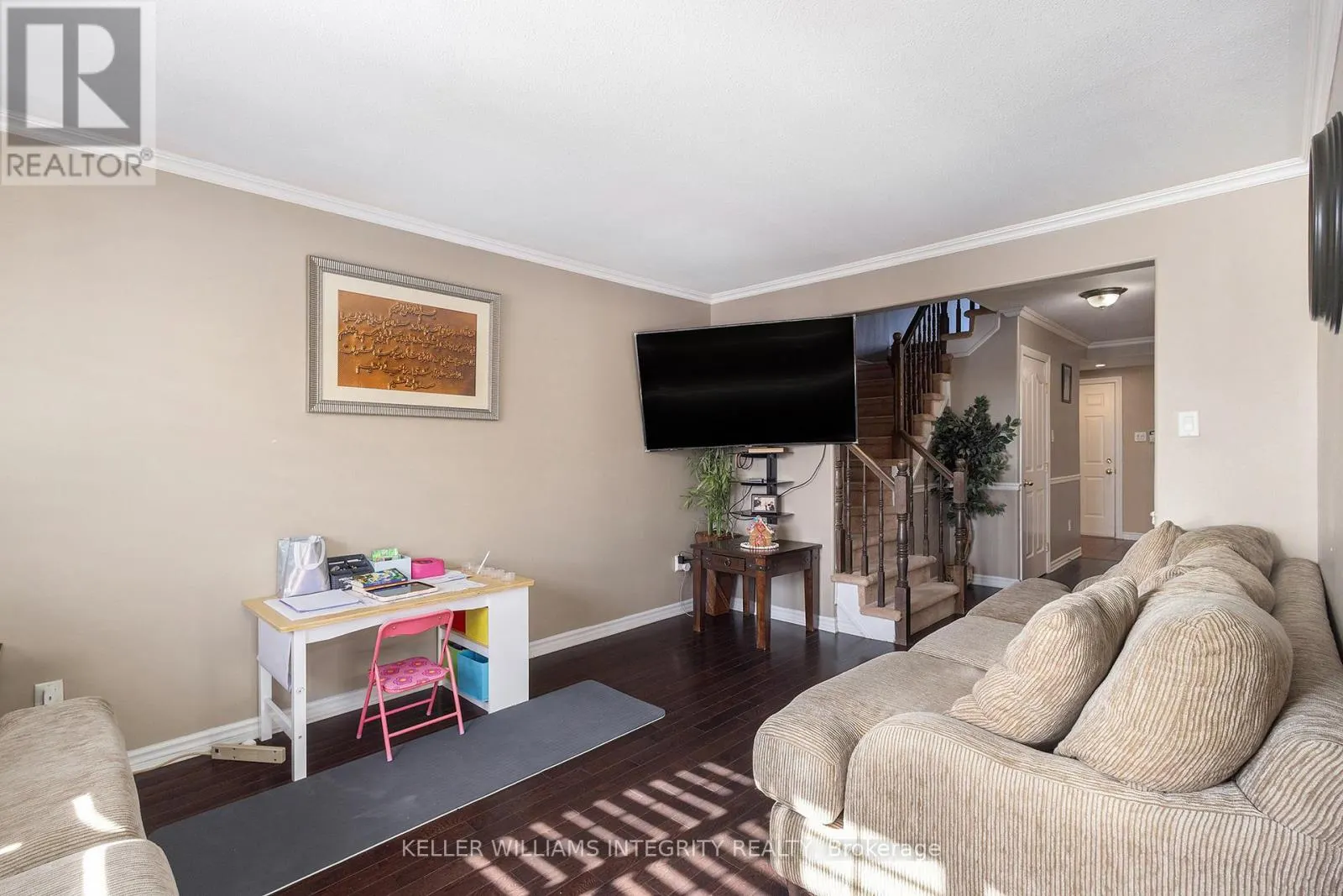 2114 BERGAMOT CIRCLE