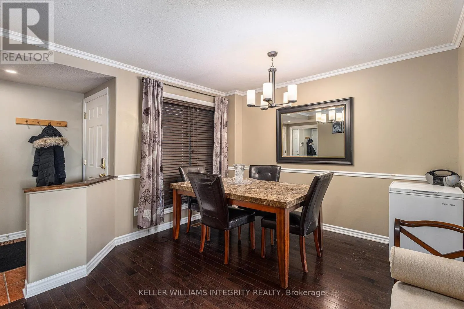 2114 BERGAMOT CIRCLE