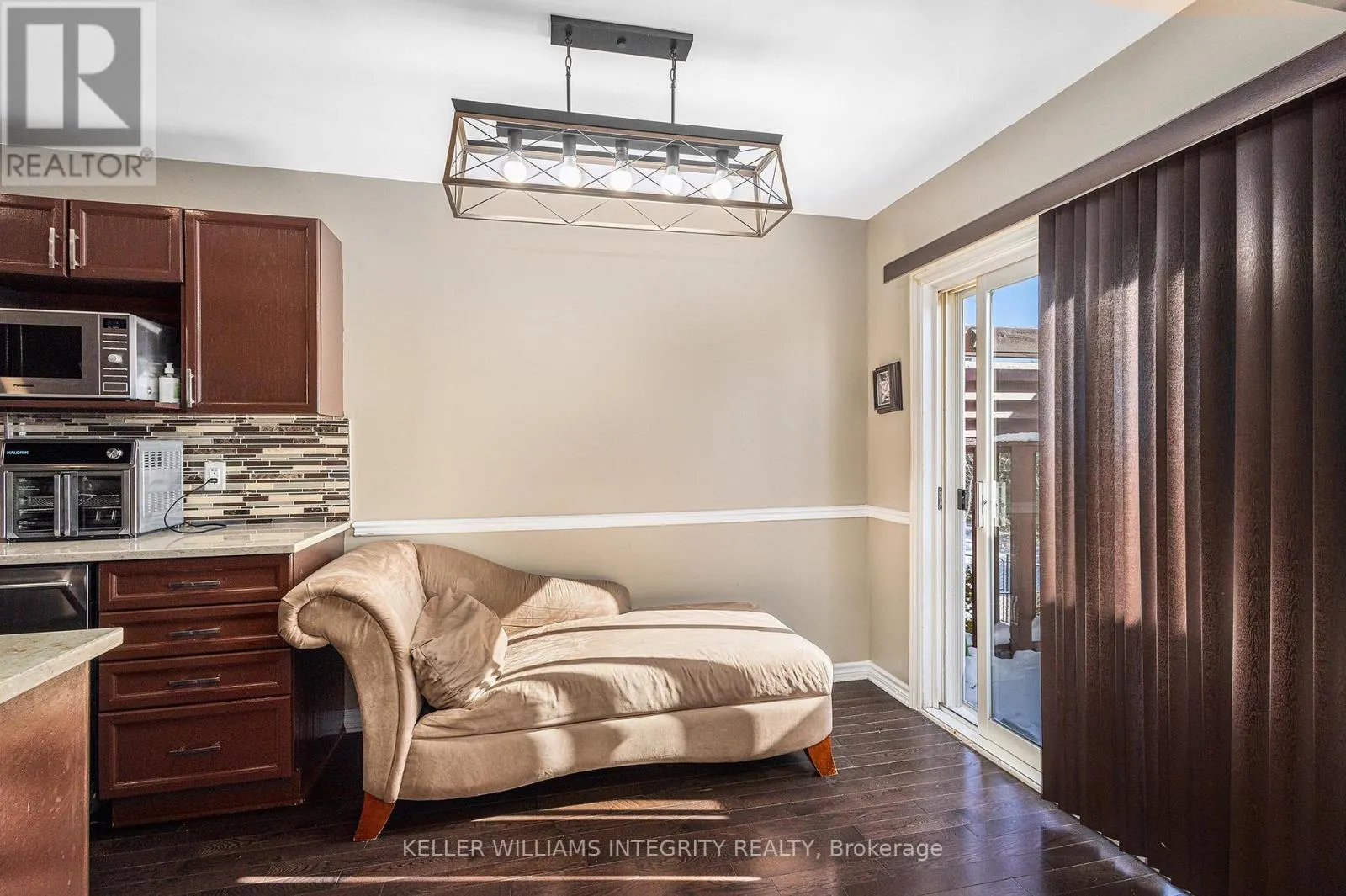 2114 BERGAMOT CIRCLE