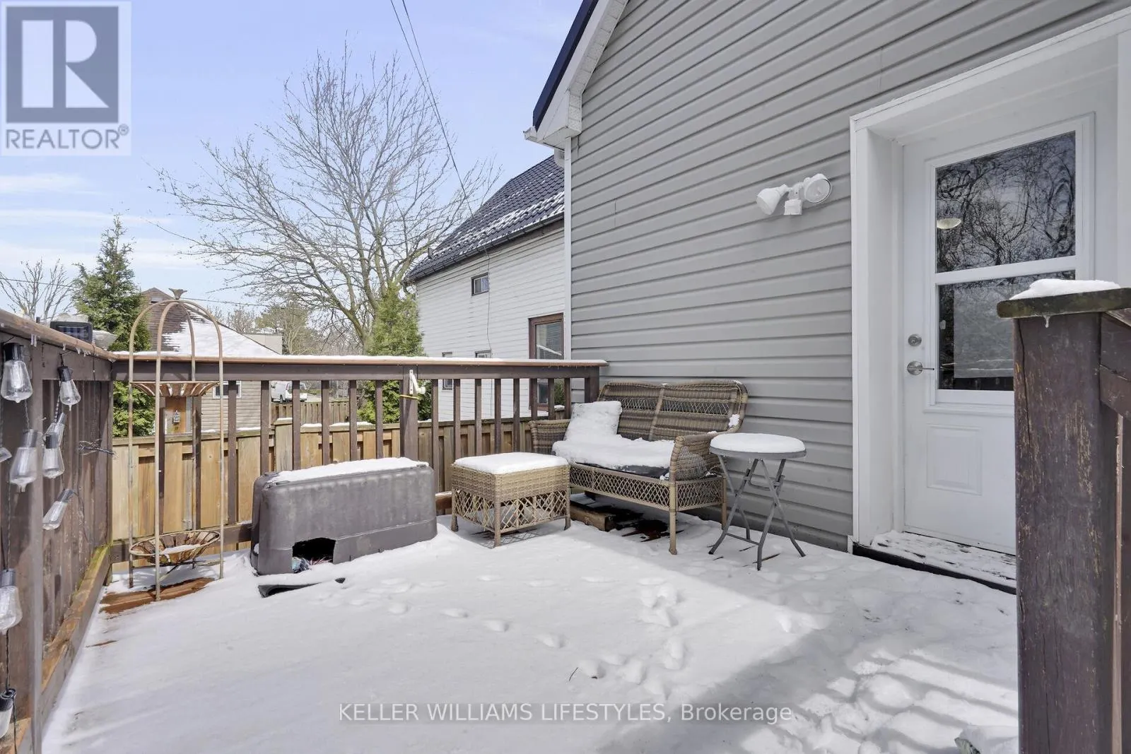 3 MACKAY AVENUE