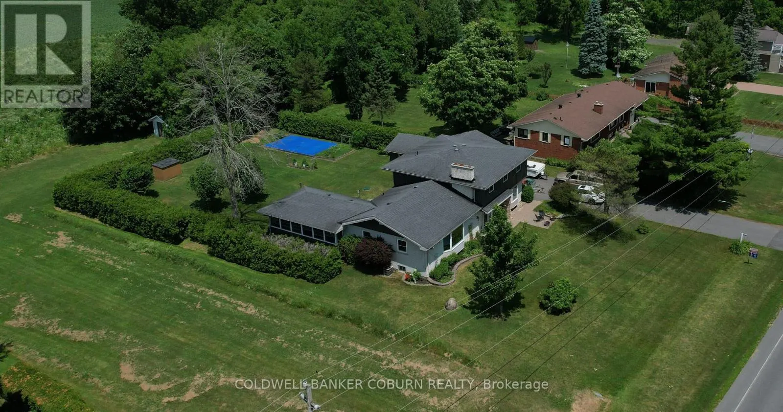 11391 LAKESHORE DRIVE