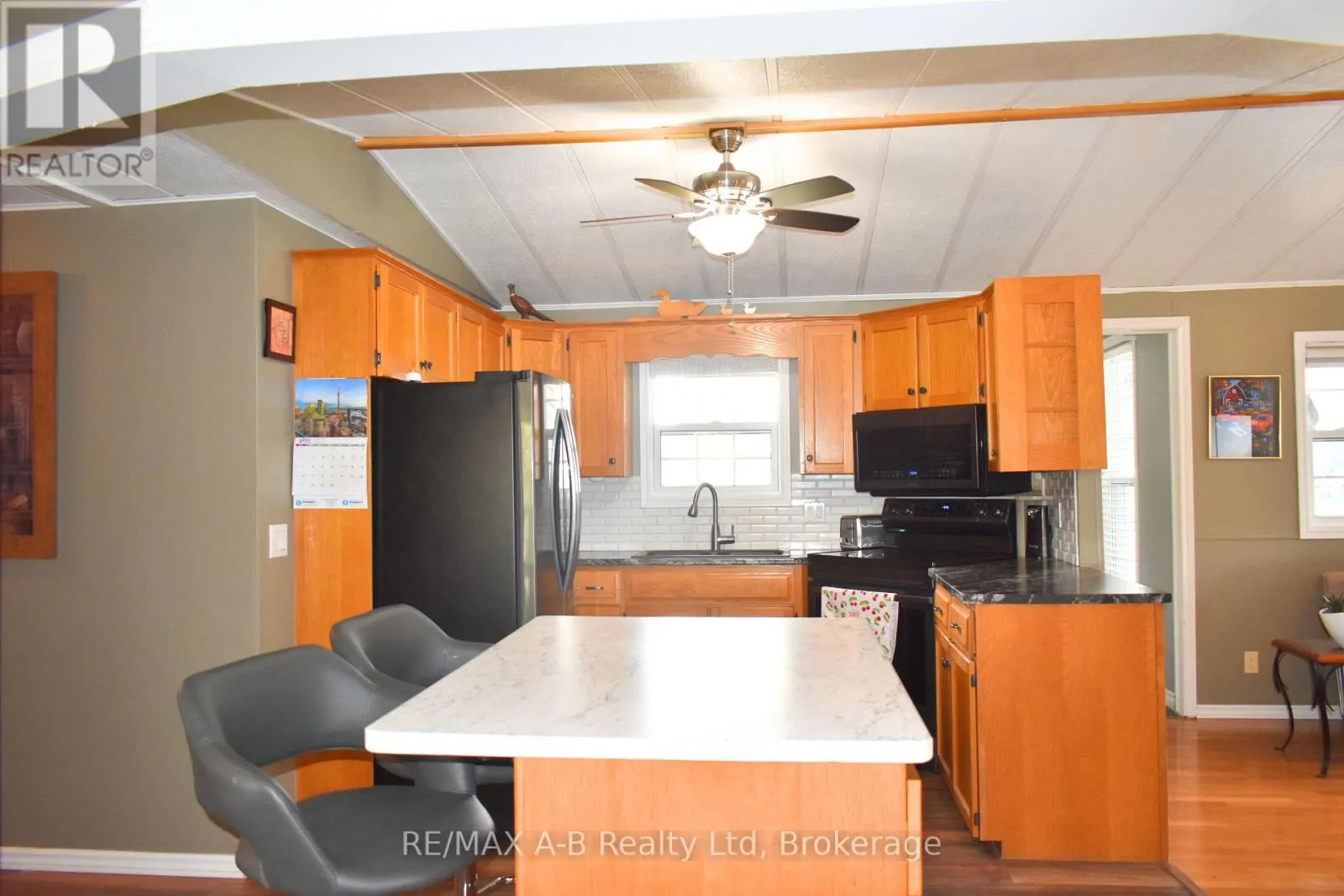 924 - 316489 31ST LINE, #924