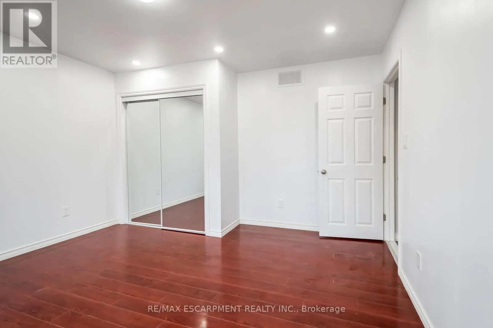 132 FRANKLIN AVENUE