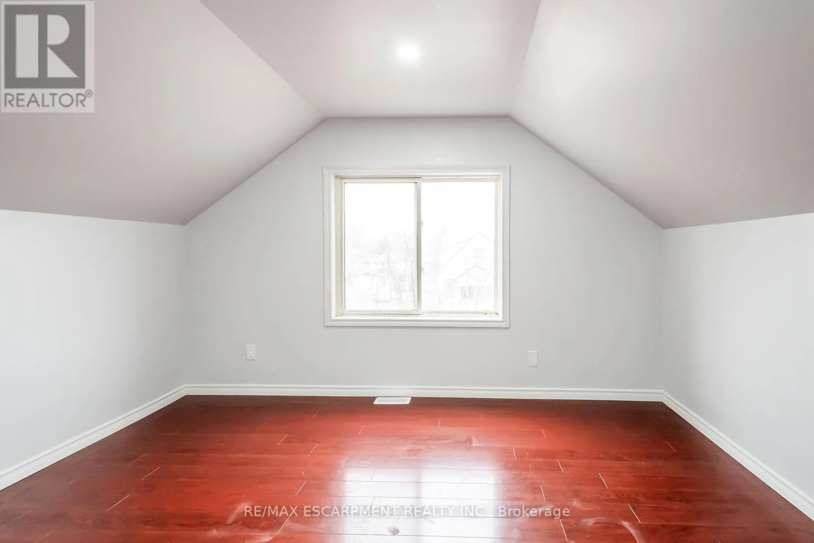 132 FRANKLIN AVENUE