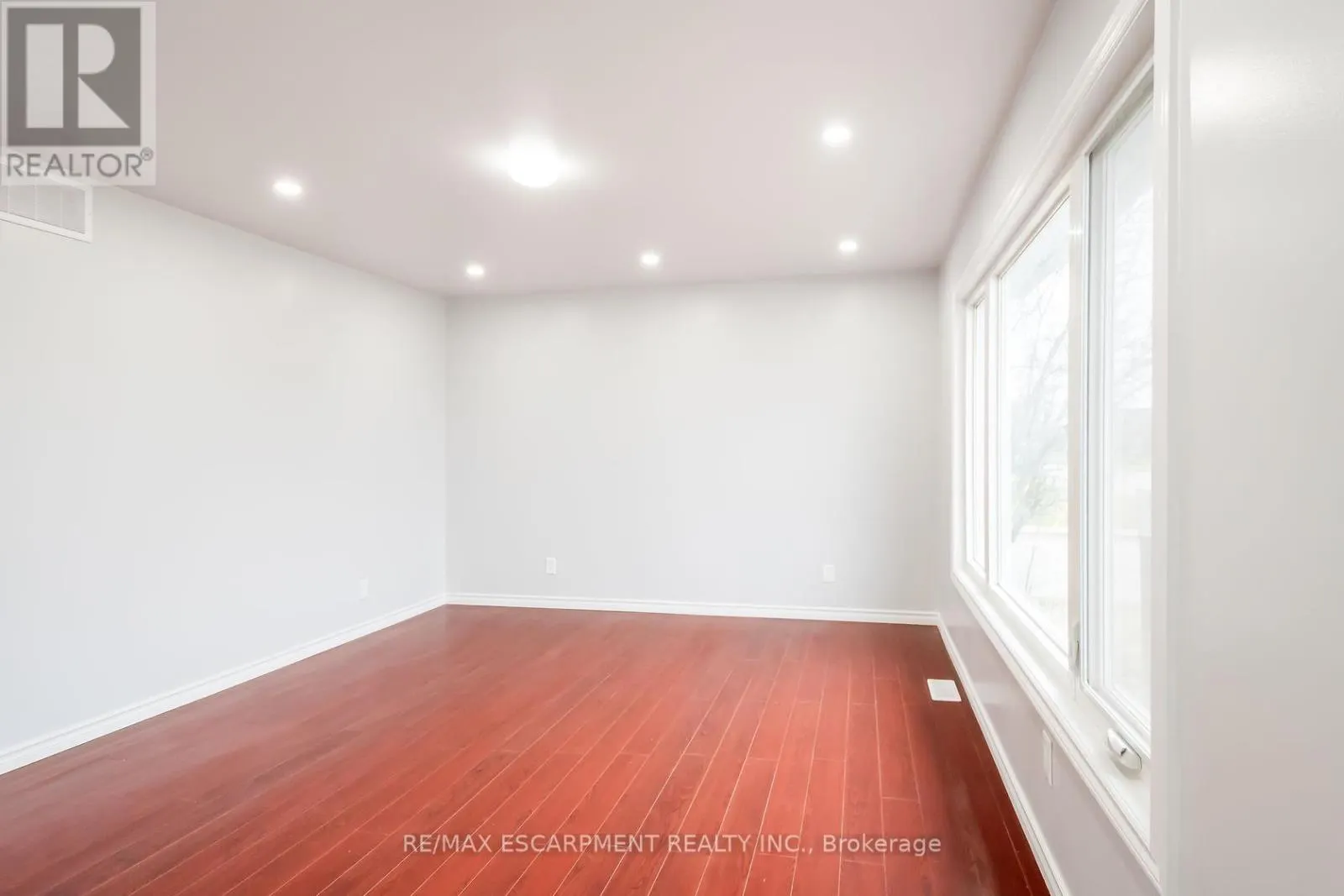 132 FRANKLIN AVENUE