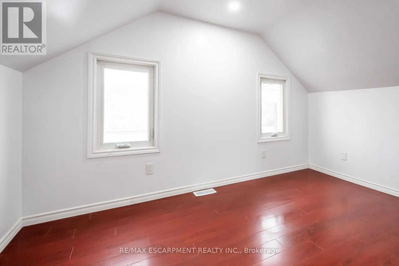 132 FRANKLIN AVENUE