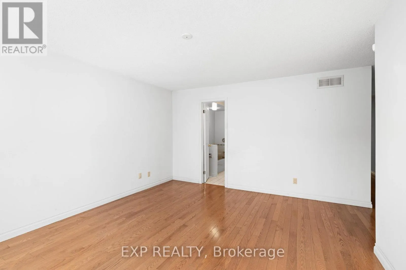 1 HEATHER GLEN COURT