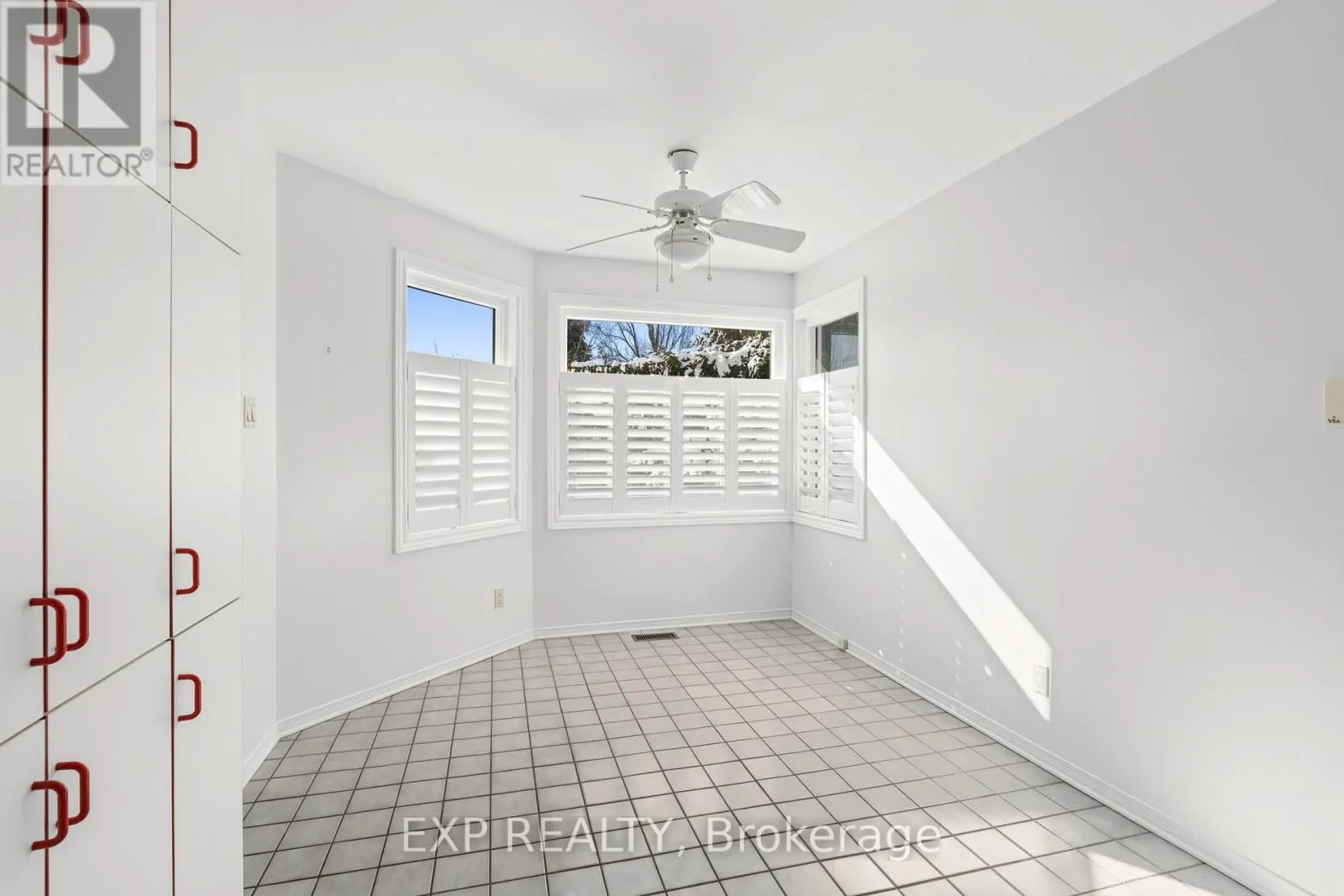1 HEATHER GLEN COURT