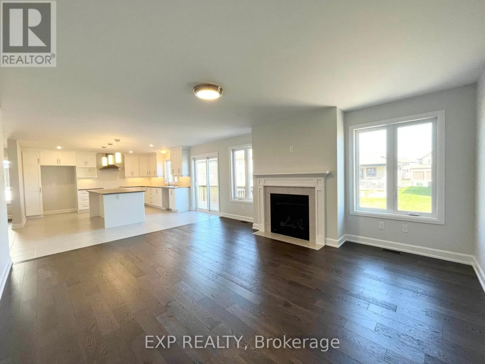 827 SOLIDEX PLACE