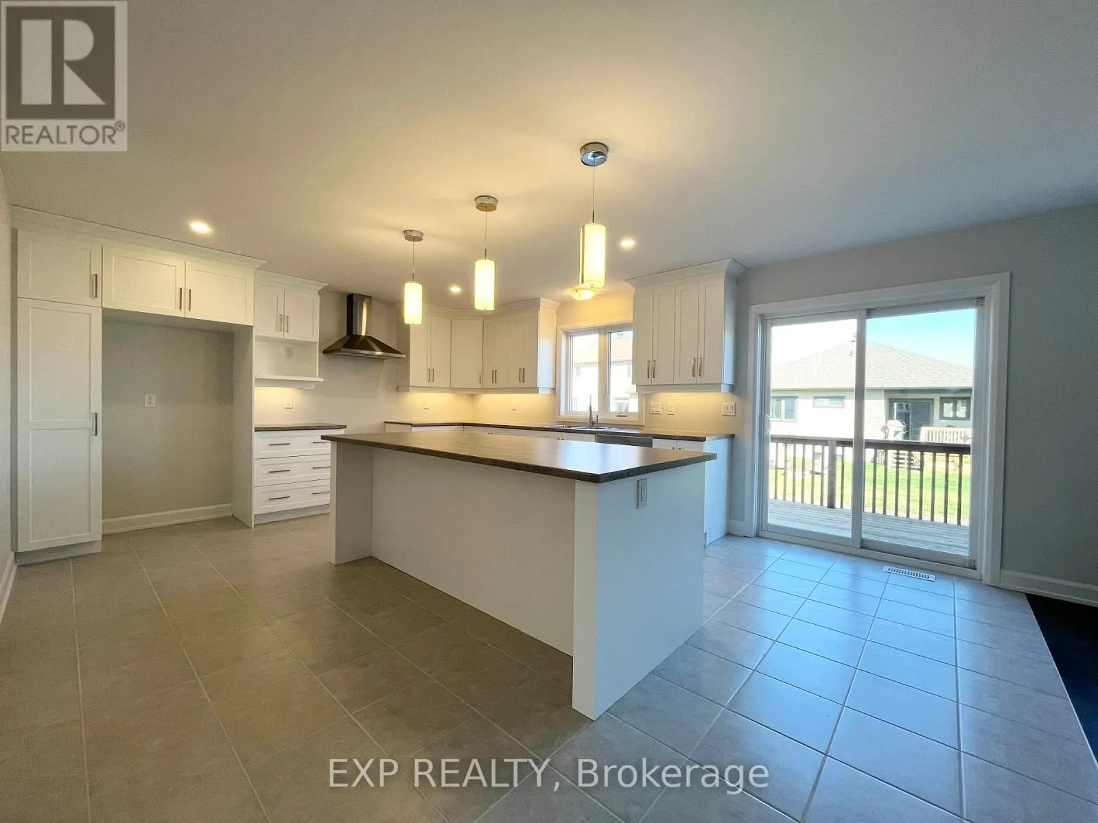 827 SOLIDEX PLACE