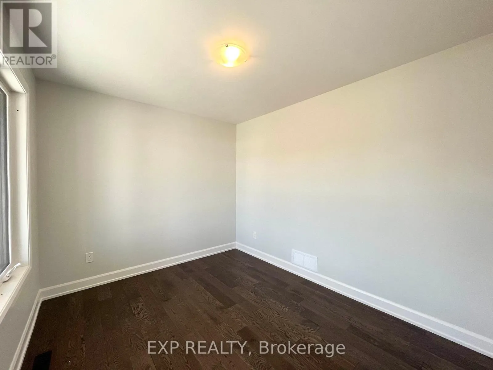 827 SOLIDEX PLACE