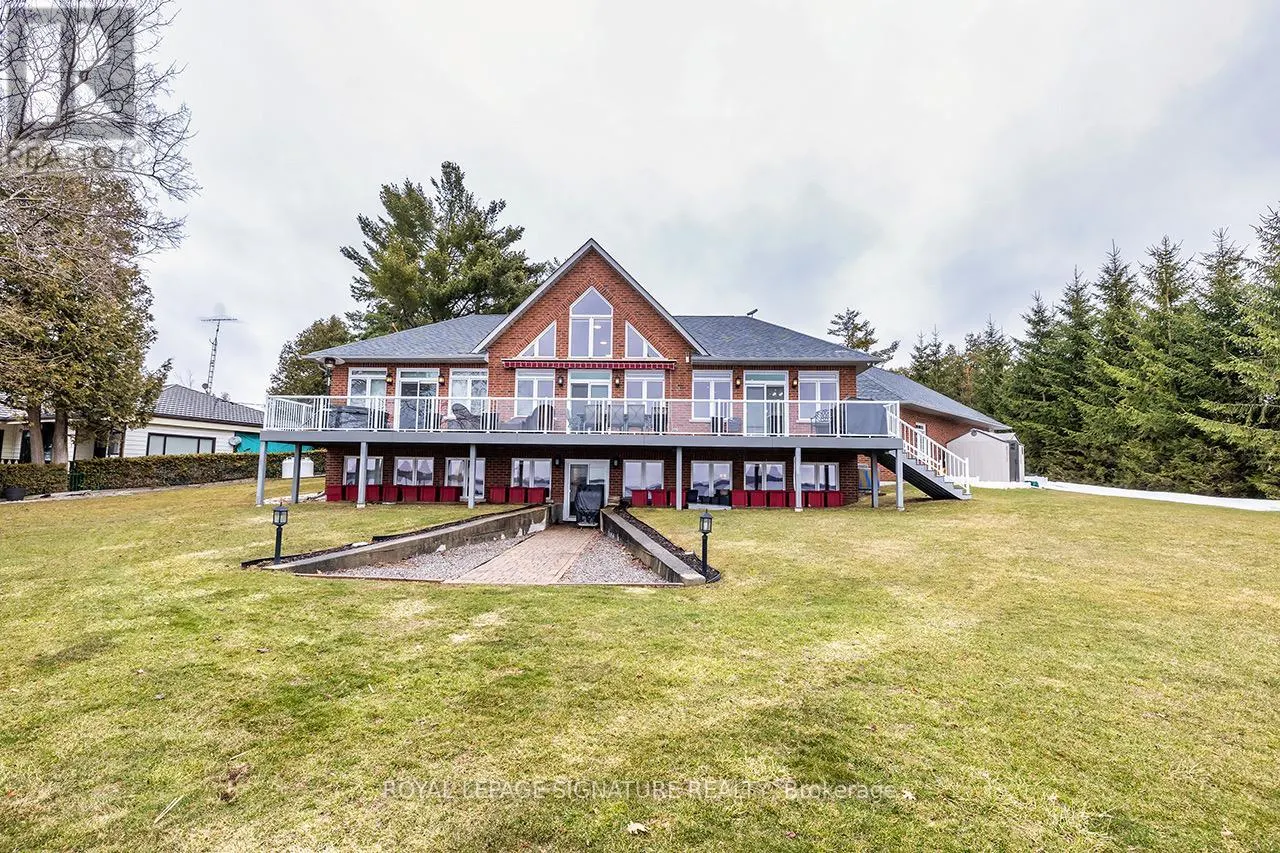 1524 WESTVIEW CRESCENT