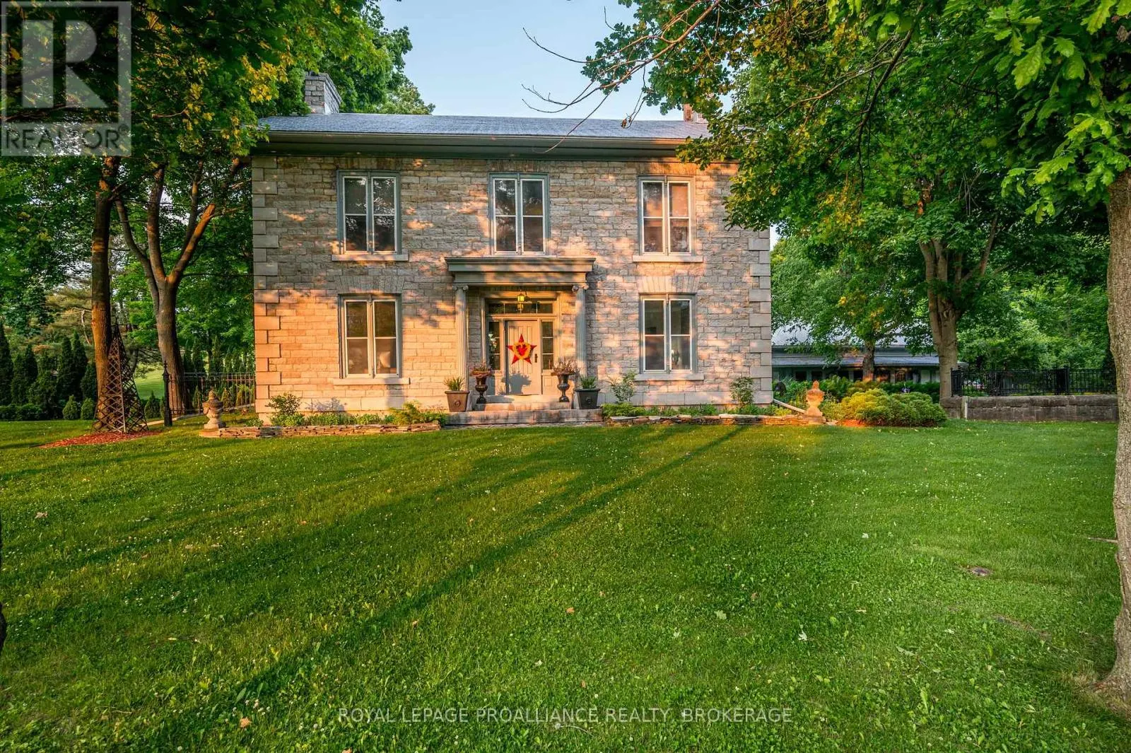 316 COLEBROOK ROAD