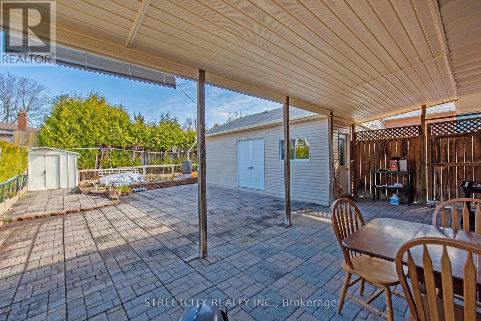 69 ALAYNE CRESCENT