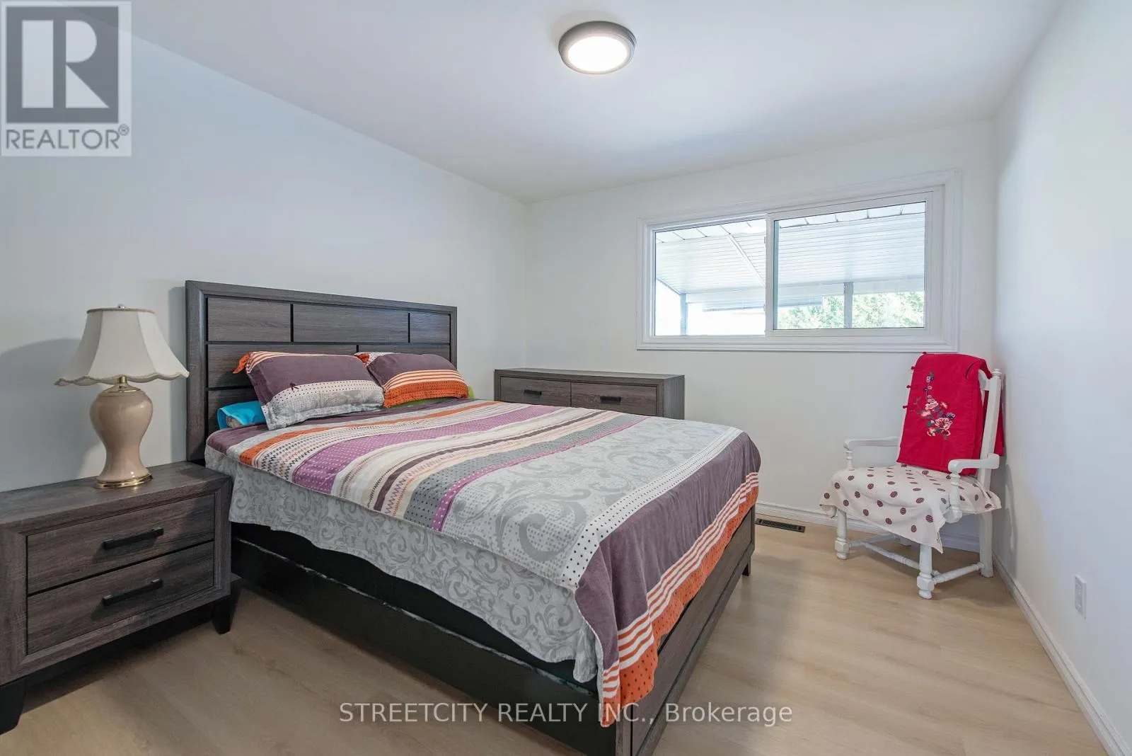 69 ALAYNE CRESCENT