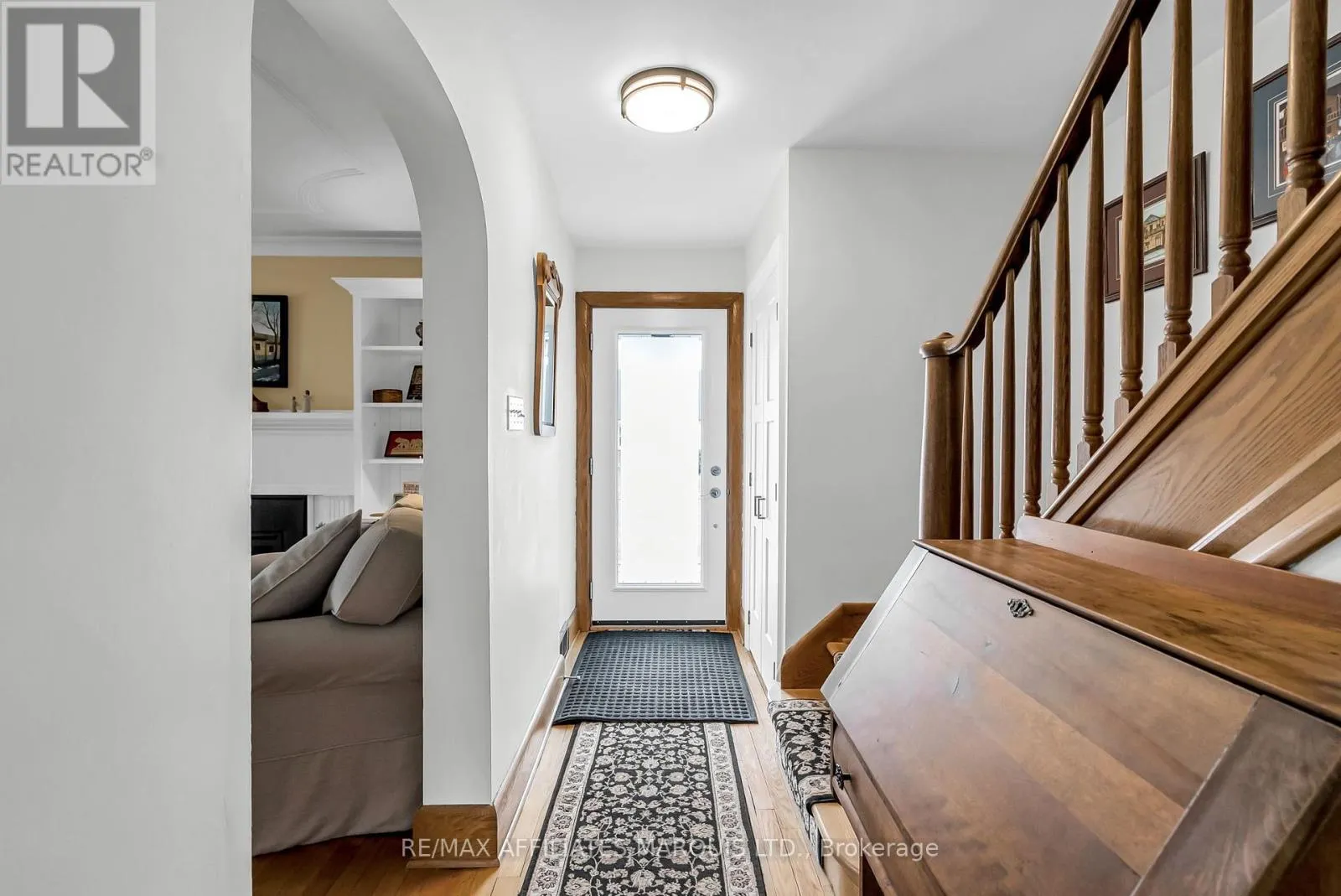 1601 PETER STREET