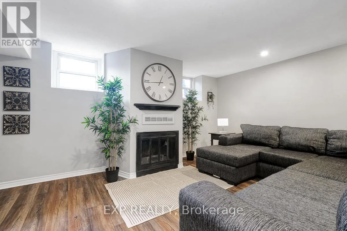 1 - 244 CHARLOTTE STREET