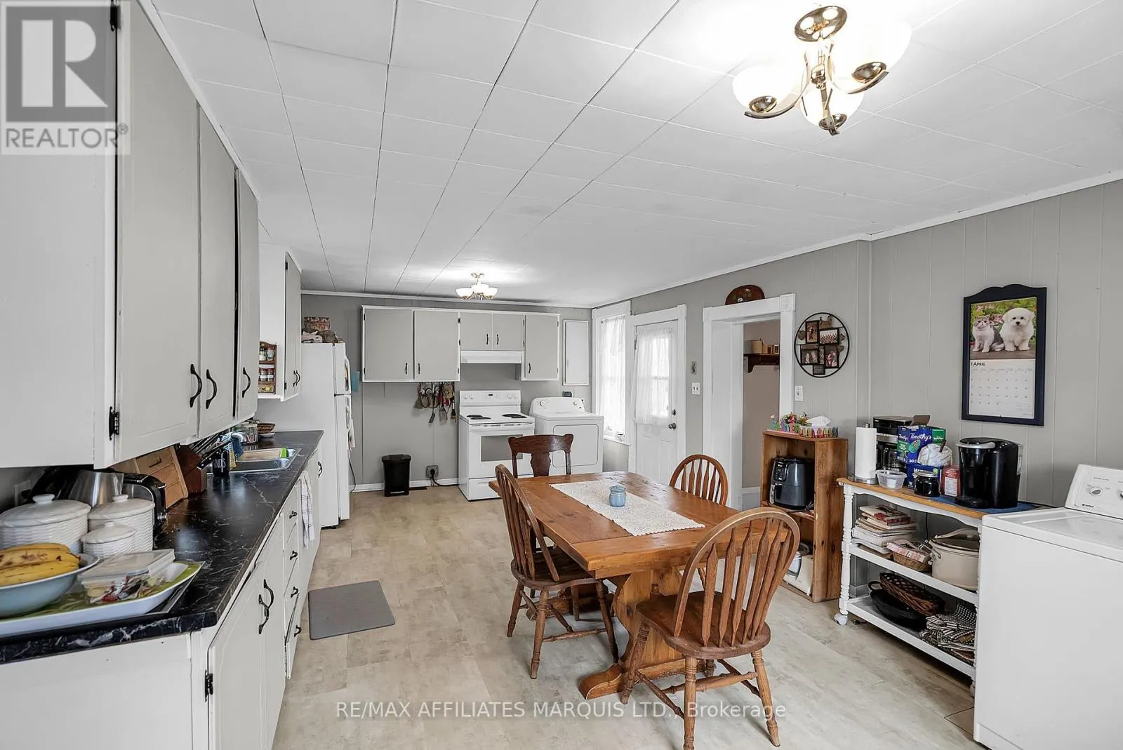 7 SPRUCE STREET