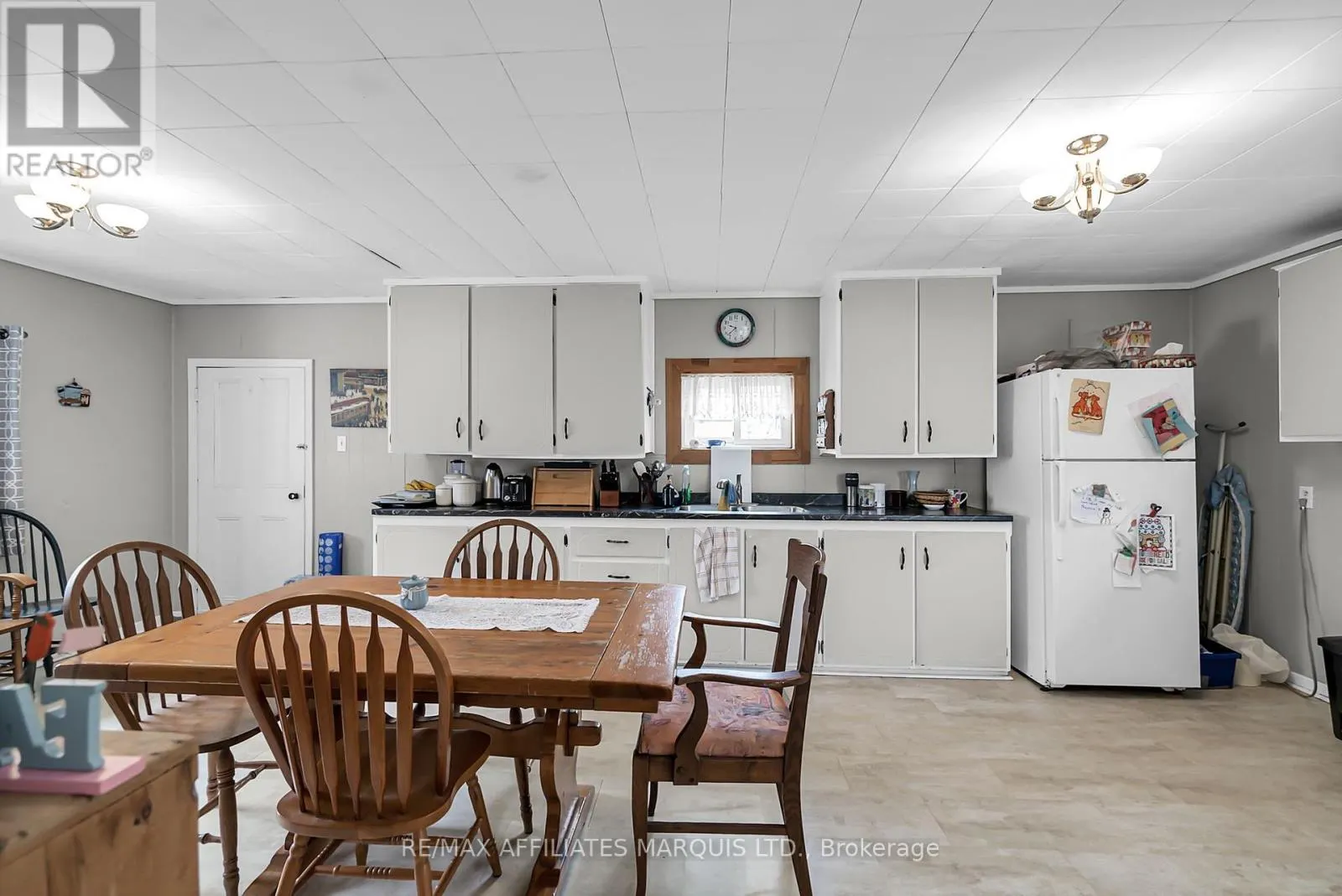 7 SPRUCE STREET