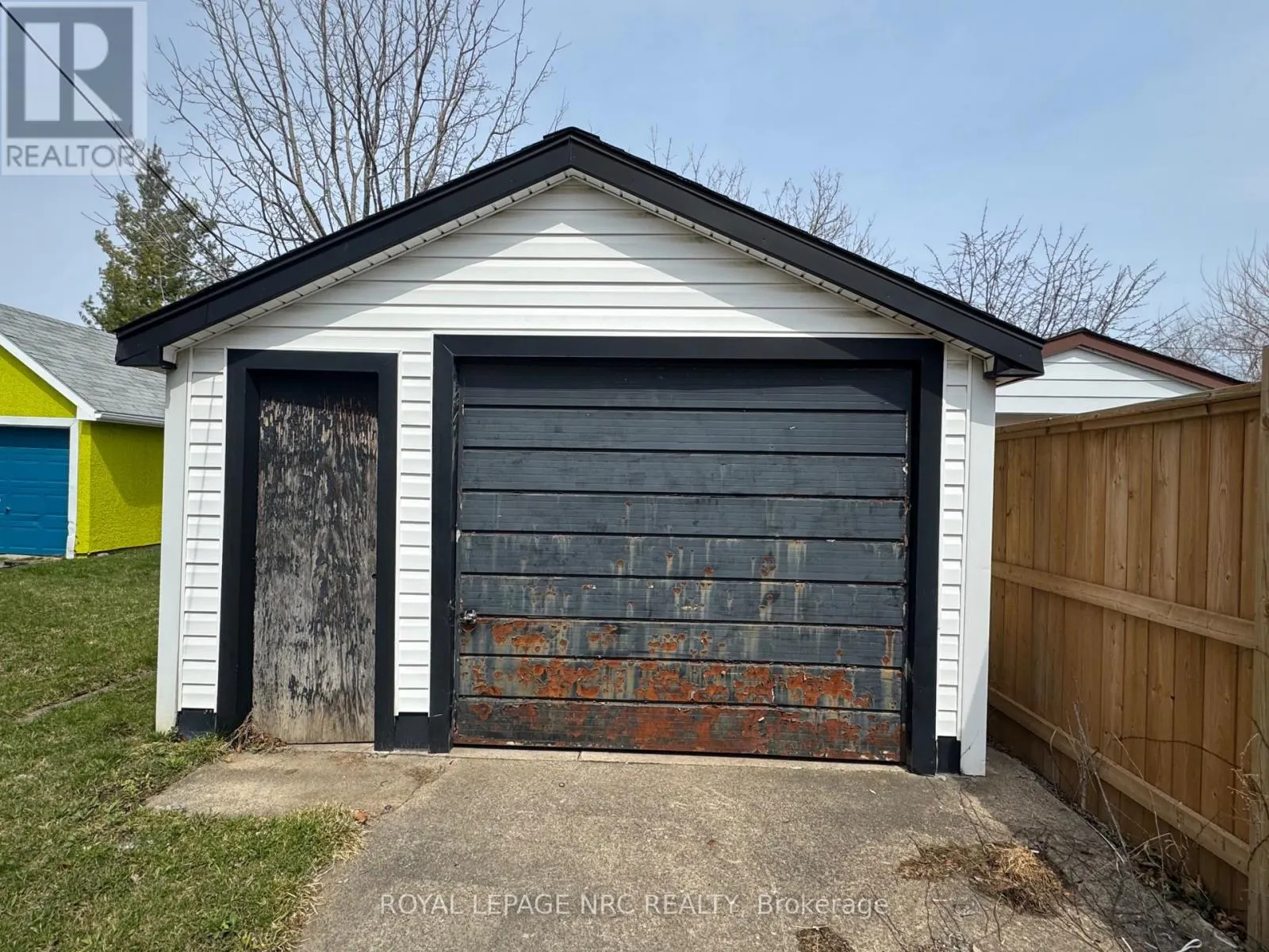3 EASTBOURNE AVENUE