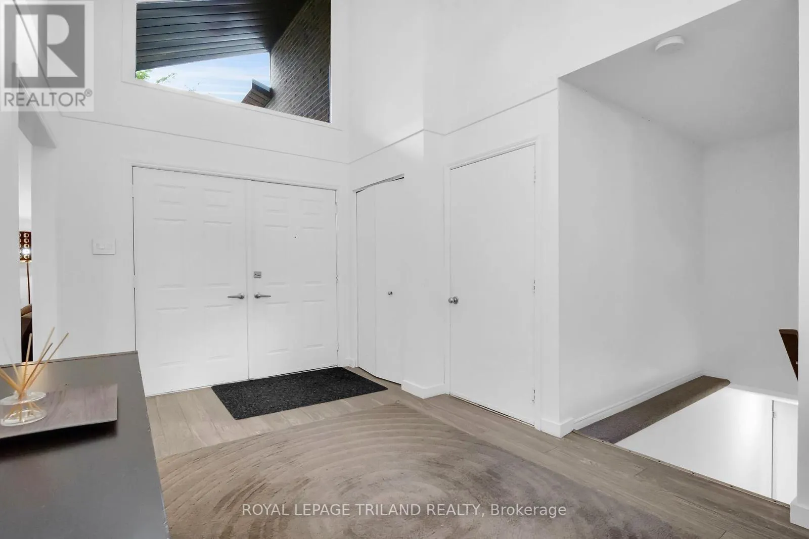1008 THISTLEDOWN WAY