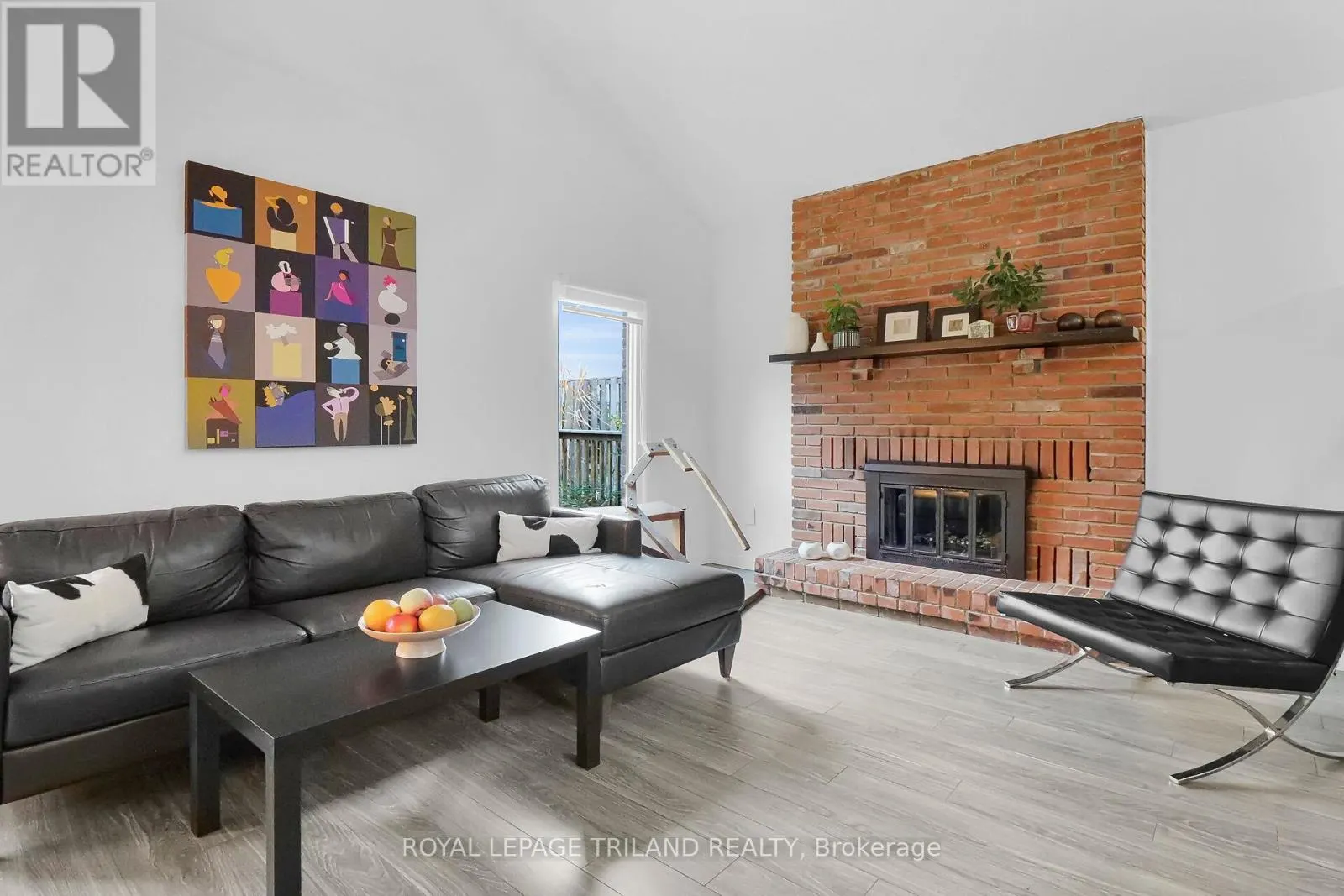 1008 THISTLEDOWN WAY
