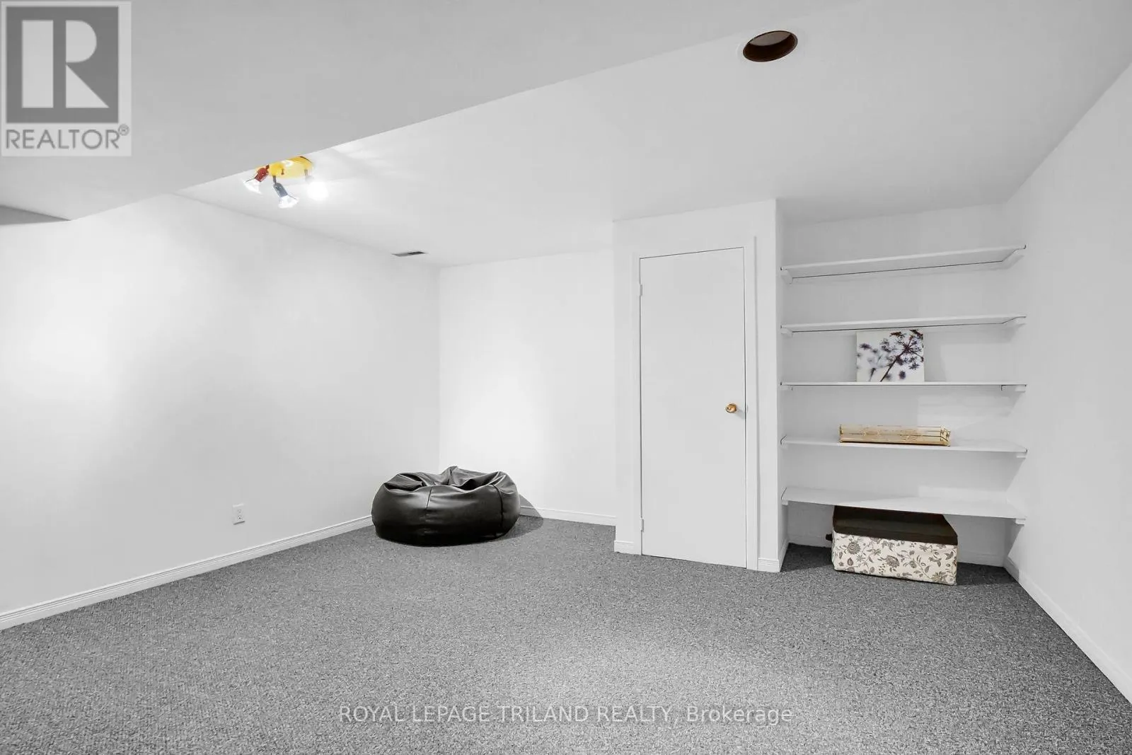 1008 THISTLEDOWN WAY