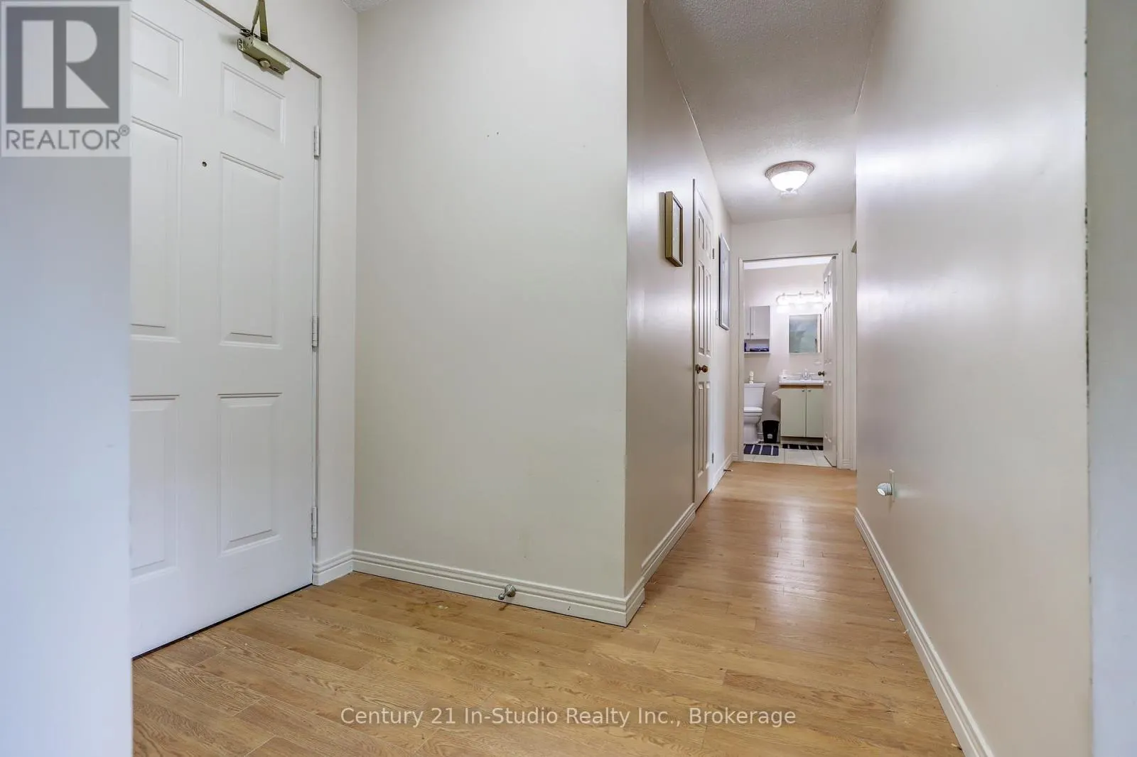 202 - 850 6TH STREET E, #202
