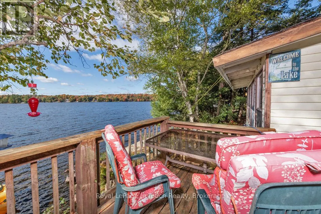 18 HEALEY LAKE