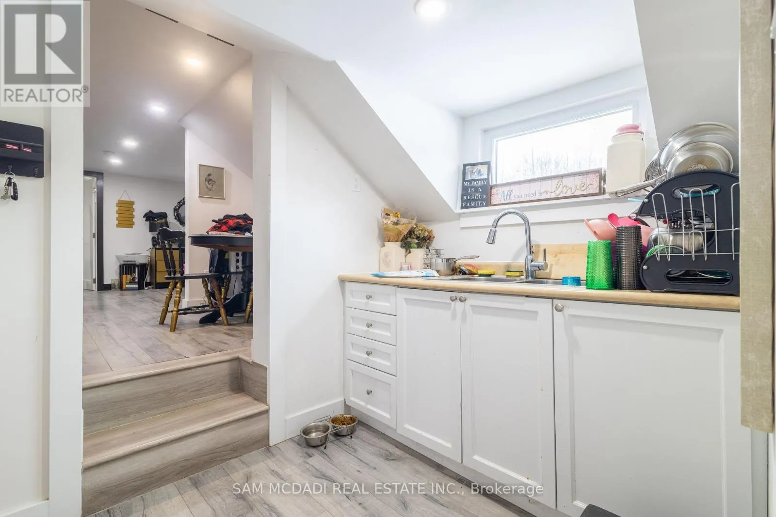 100 GREEN MOUNTAIN ROAD E