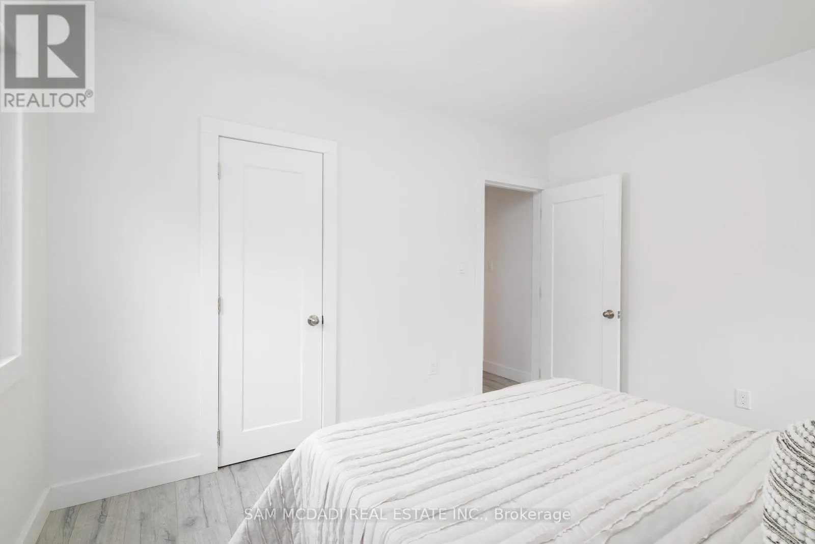 100 GREEN MOUNTAIN ROAD E