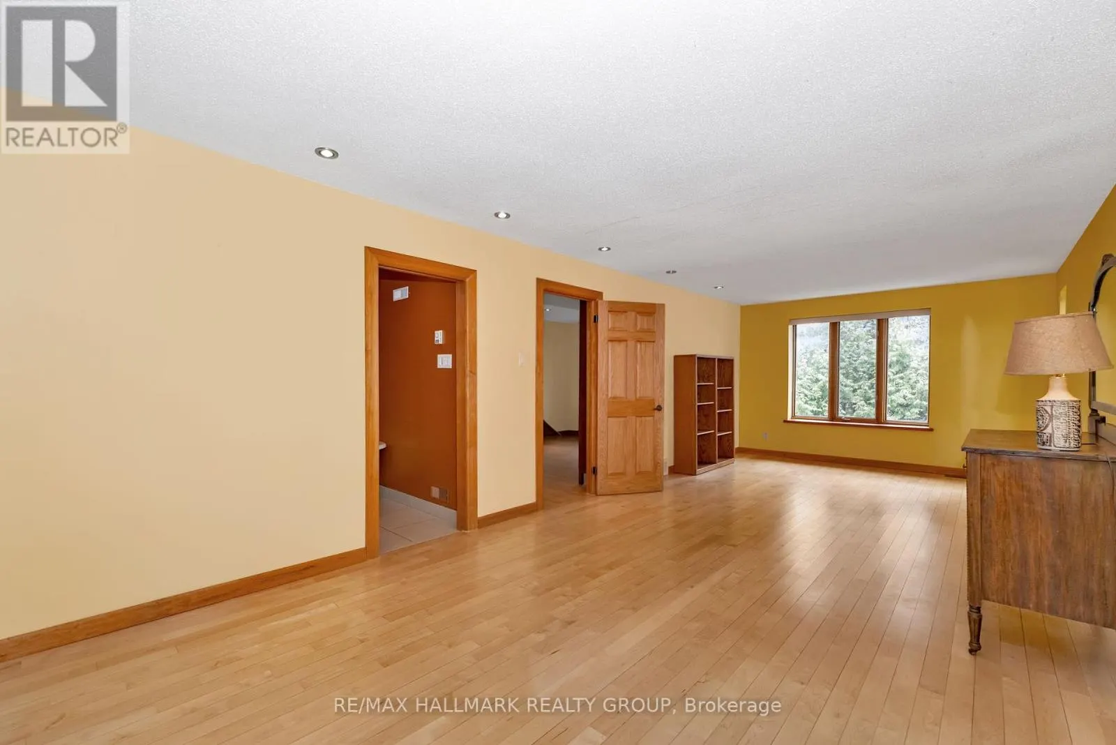 42 TWILIGHT (DAVIDSON) CRESCENT