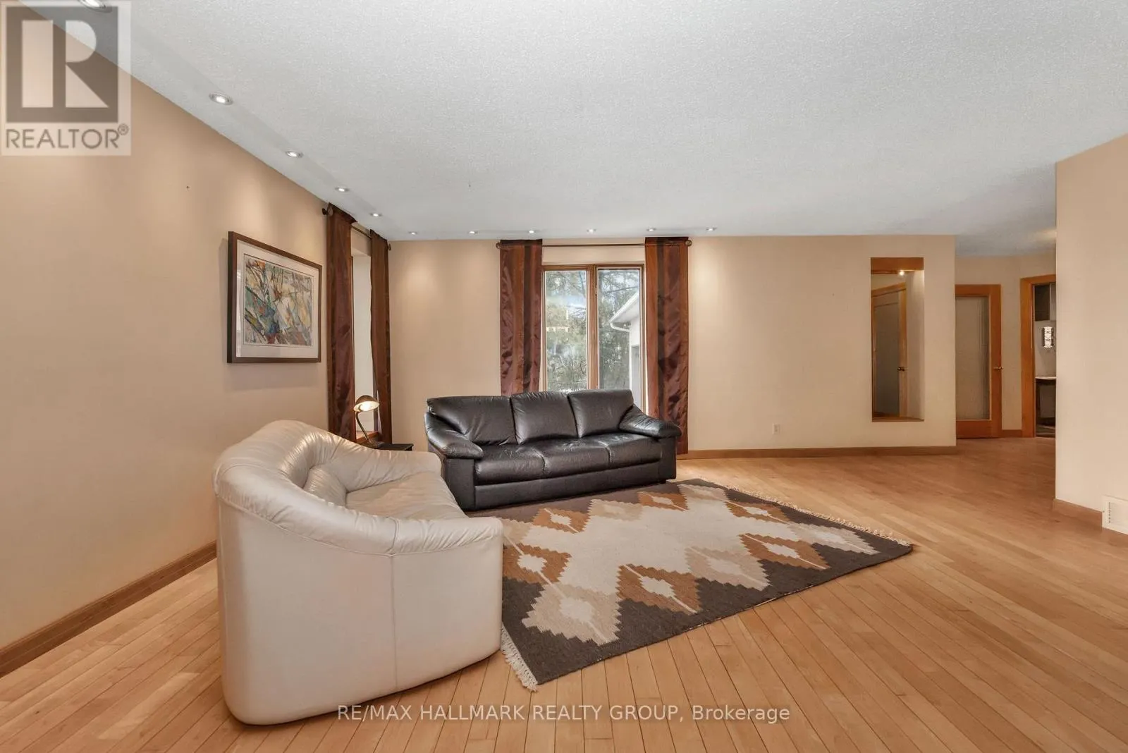 42 TWILIGHT (DAVIDSON) CRESCENT