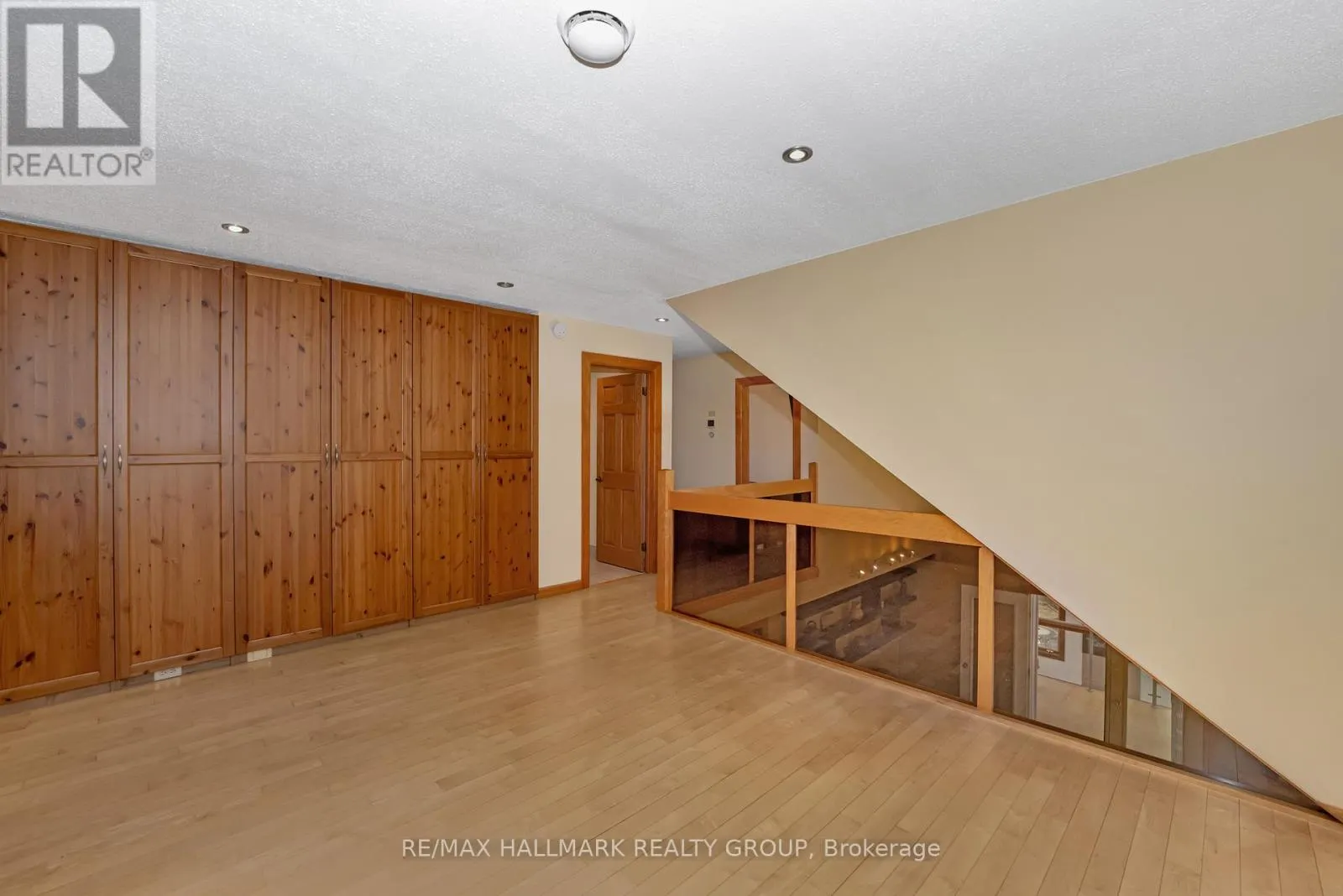 42 TWILIGHT (DAVIDSON) CRESCENT