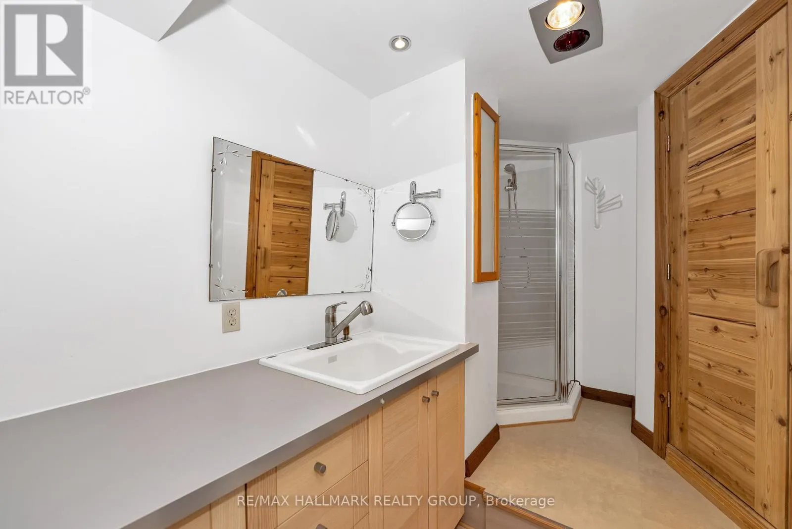 42 TWILIGHT (DAVIDSON) CRESCENT