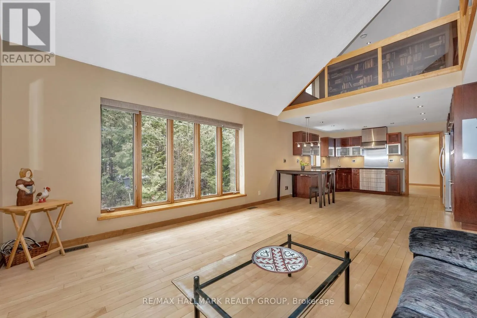 42 TWILIGHT (DAVIDSON) CRESCENT