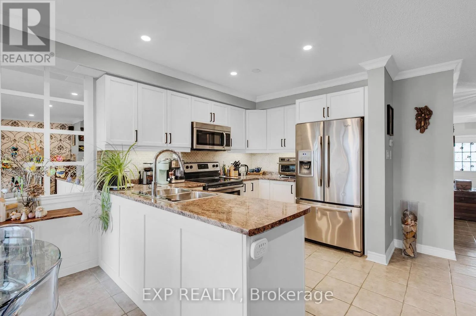 92 KEITH CRESCENT