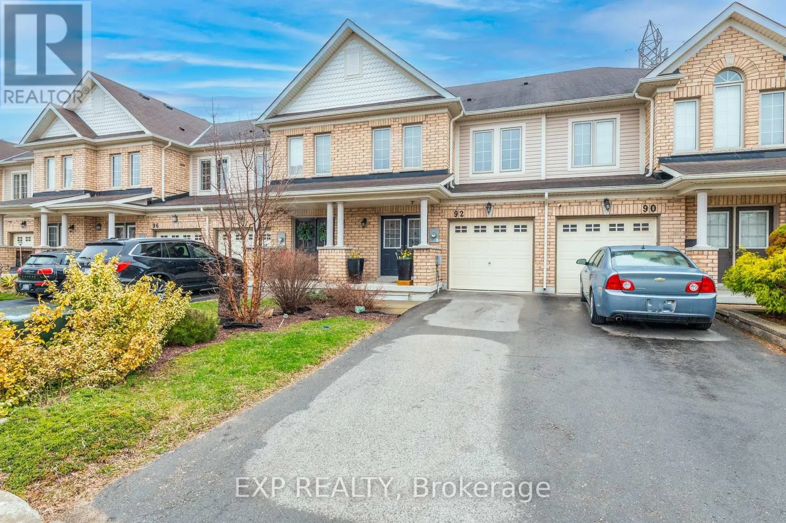 92 KEITH CRESCENT