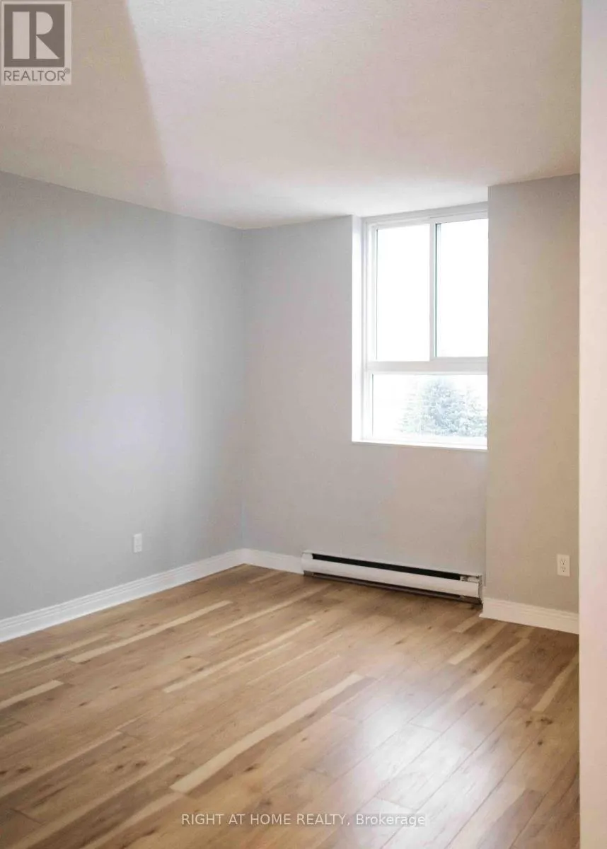 704 - 2020 JASMINE CRESCENT