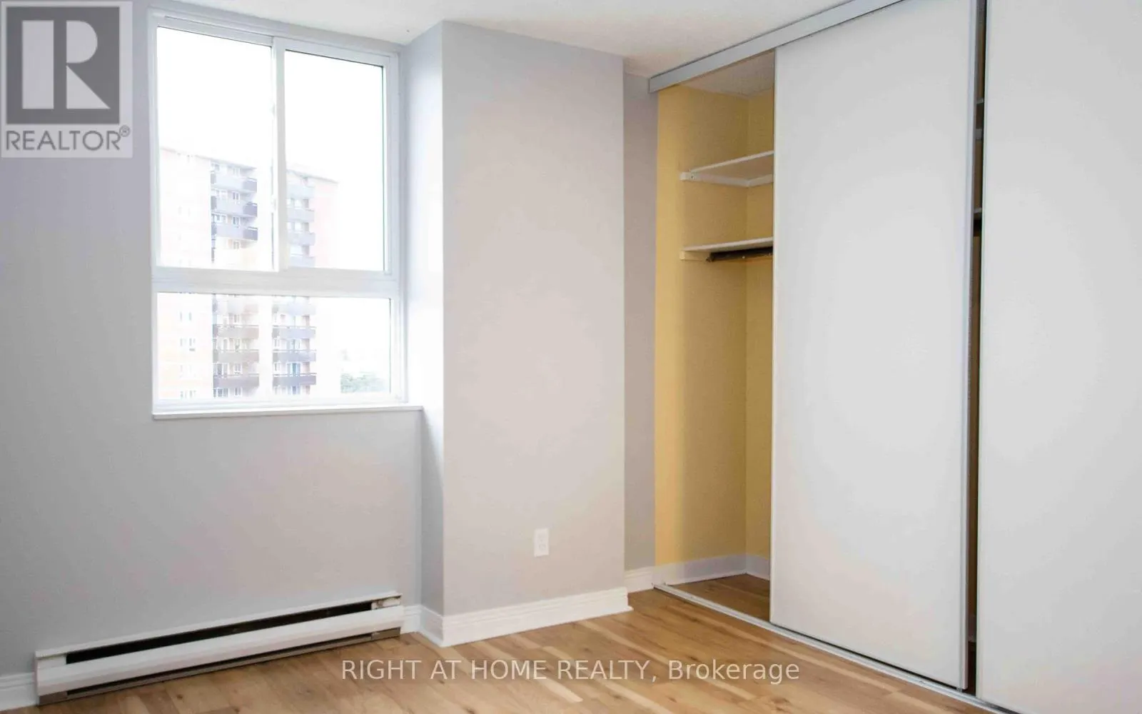 704 - 2020 JASMINE CRESCENT