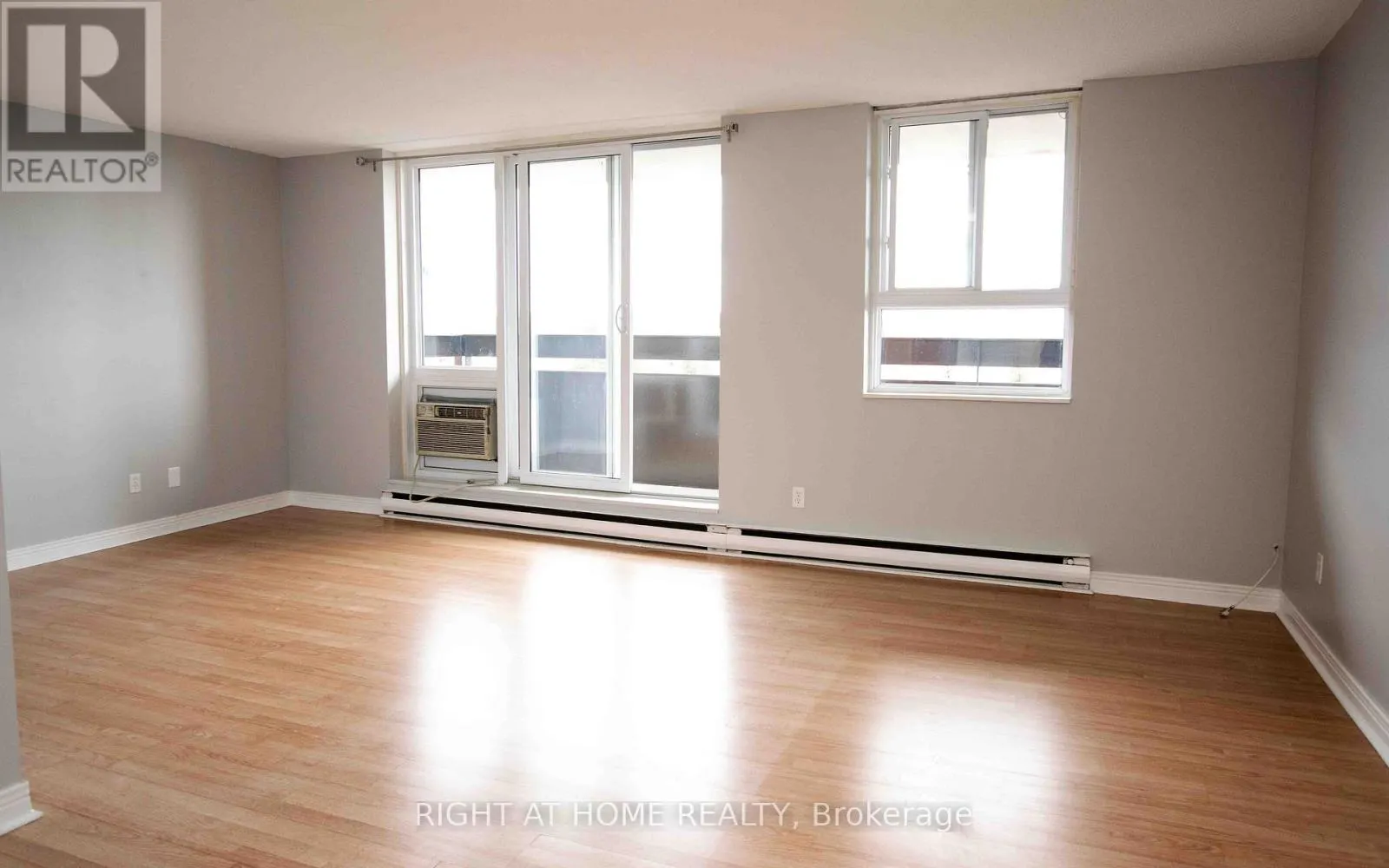 704 - 2020 JASMINE CRESCENT