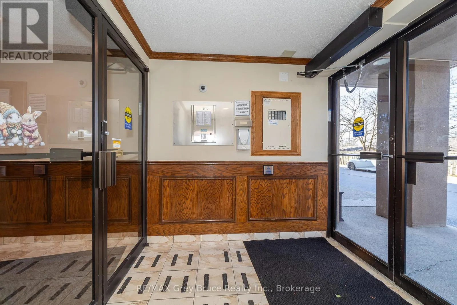 502 - 850 6TH STREET E, #502